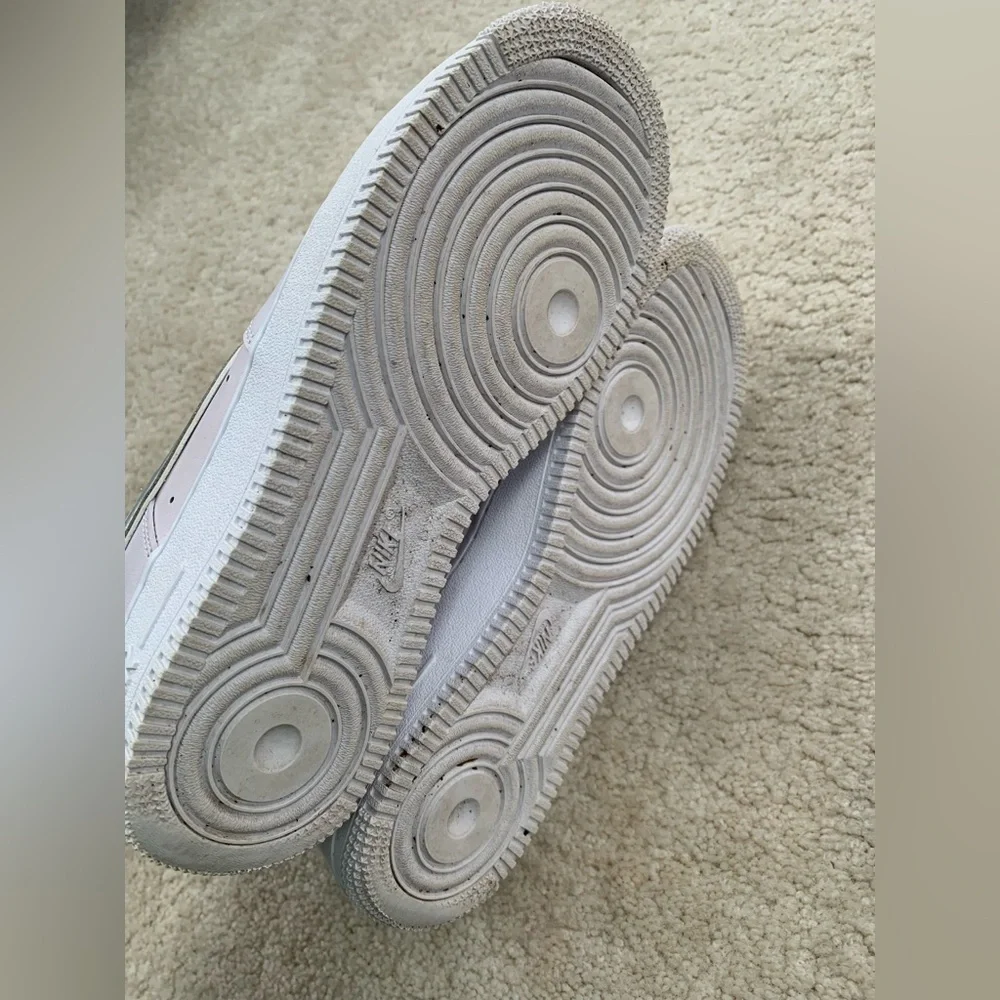 Nike Size 8 Air Force 1 ‘07 Essential Venice Metallic Silver Lilac Low Sneakers
